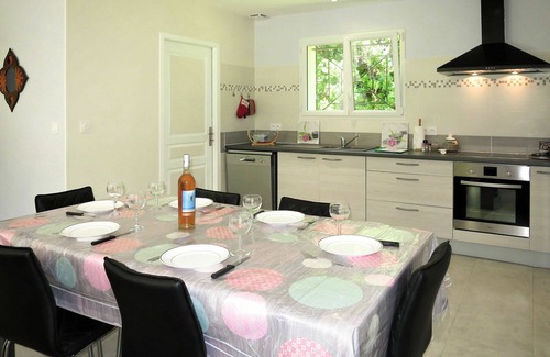 Civrac-en-Medoc House | Beautiful private villa for 4 people with WIFI, TV and terrace