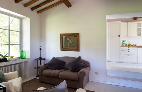 Greve in Chianti Villa | Beautiful private villa for 22 guests with A/C, private pool, WIFI, TV, veranda and panoramic view