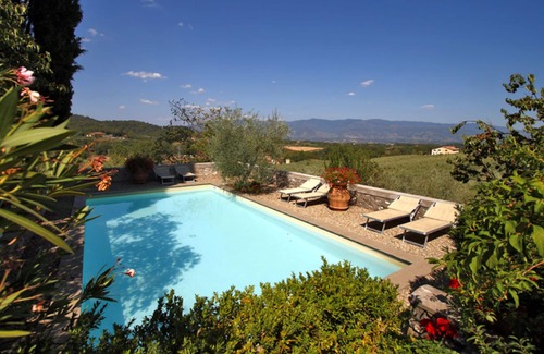 Ponte Agli Stolli Villa | Beautiful private villa with WIFI, private pool, hot tub, TV, balcony, close to Greve In Chianti
