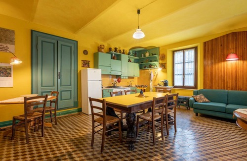 Cossano Belbo House | Beautiful private villa for 10 people with A/C, private pool, patio and pets allowed