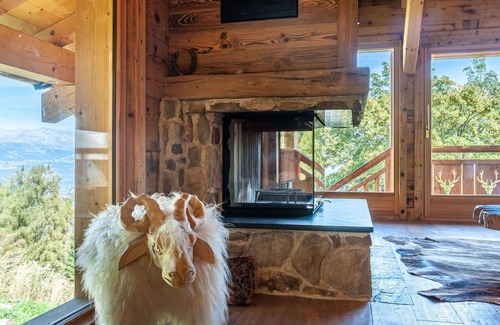 Vex House | Beautiful private villa for 6 guests with WIFI, TV, terrace and panoramic view