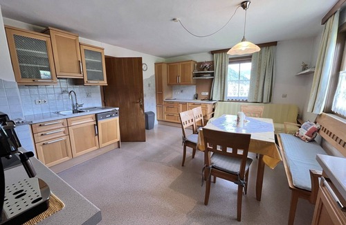 Niederwolz House | Beautiful private villa for 6 guests with WIFI, TV, terrace, pets allowed and parking