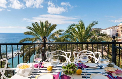 San Bartolome de Tirajana Villa | Beautiful private villa for 8 people with private pool, A/C, WIFI, TV, terrace and pets allowed