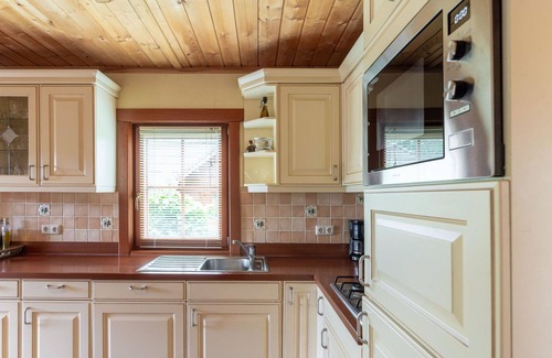 Langeberg House | Beautiful private villa for 8 guests with WIFI, TV and terrace