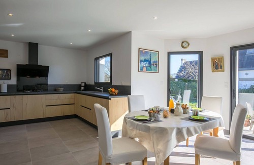 Beg-Meil House | Beautiful private villa for 4 guests with WIFI, TV, terrace and pets allowed