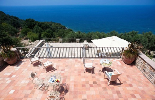 San Marco di Castellabate Villa | Beautiful private villa for 18 guests with A/C, private pool, WIFI, TV and terrace