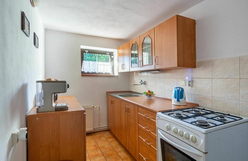 Prysk Villa | Beautiful private villa for 5 people with WIFI, TV, patio and pets allowed