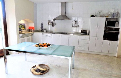 Esporles Villa | Beautiful private villa for 10 people with A/C, WIFI, private pool, TV, patio and panoramic view