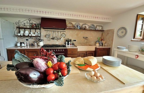 Cortona Villa | Beautiful private villa with private pool, A/C, WIFI, TV, terrace, panoramic view, close to Cortona