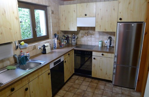 Bister House | Beautiful private villa for 6 people with WIFI, TV, patio and parking