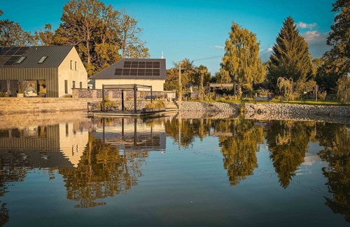 Dolni Laz House | Beautiful private villa for 20 people with A/C, WIFI, hot tub, TV, terrace and pets allowed