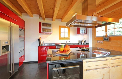 Ollon House | Beautiful private villa for 8 guests with hot tub, WIFI, TV, terrace and pets allowed
