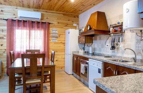 Cabra Villa | Beautiful private villa for 4 guests with WIFI, A/C, private pool, TV, terrace and pets allowed