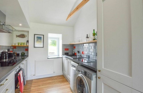 Slate Islands House | Beautiful private villa for 4 guests with WIFI, TV and pets allowed