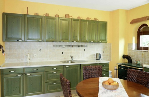Drinovci House | Beautiful private villa for 4 people with A/C, WIFI, private pool, TV, terrace and pets allowed