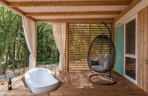 Rebici House | Beautiful private villa for 4 people with WIFI, A/C, TV, terrace and pets allowed