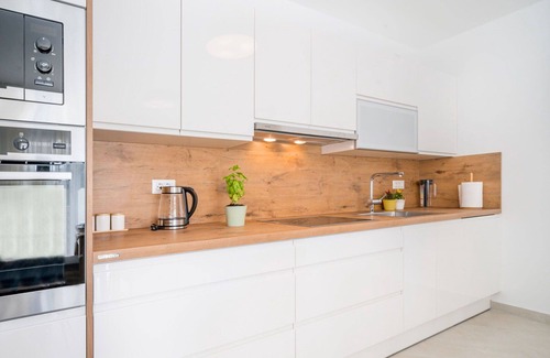 Kringa House | Beautiful private villa for 8 people with WIFI, A/C, private pool, TV, terrace and parking