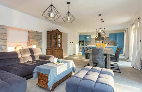 Radini House | Beautiful private villa for 8 guests with A/C, private pool, WIFI, TV, terrace and pets allowed