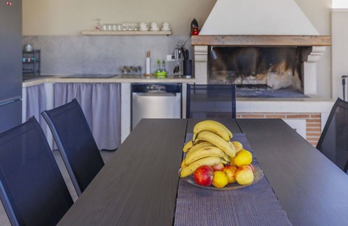 Nova Vas House | Beautiful private villa for 8 people with hot tub, private pool, A/C, WIFI, TV and terrace
