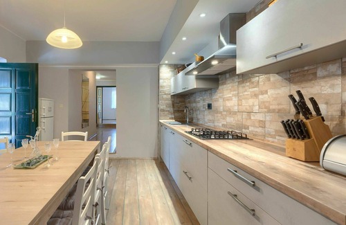 Divsici House | Beautiful private villa for 8 guests with A/C, private pool, WIFI, TV, terrace and pets allowed
