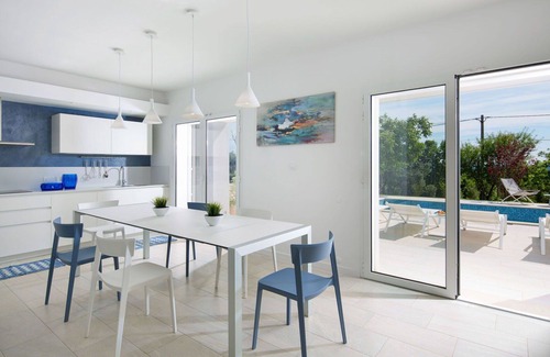 Stanisovi Villa | Beautiful private villa with A/C, private pool, WIFI, TV, terrace, pets allowed and panoramic view