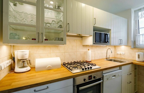Fonyod House | Beautiful private villa for 6 people with A/C, WIFI, TV, terrace and pets allowed