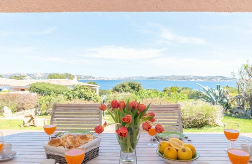 Porto Rafael House | Beautiful private villa for 8 people with TV, terrace and pets allowed