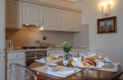 Ronta Villa | Beautiful private villa for 26 people with private pool, hot tub, WIFI, TV and panoramic view