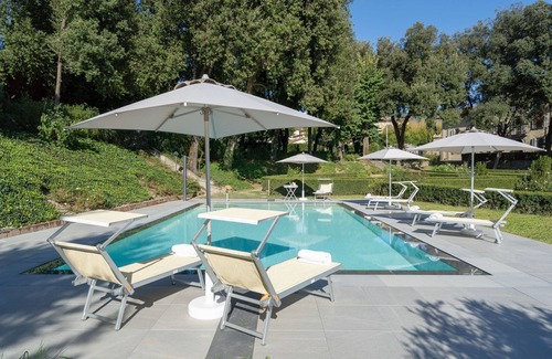 Ronta Villa | Beautiful private villa for 26 people with private pool, hot tub, WIFI, TV and panoramic view