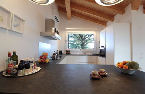 Teolo Villa | Beautiful private villa for 8 guests with private pool, WIFI, hot tub, A/C and patio, close to P.