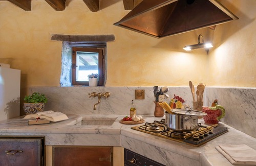 Dicomano Villa | Beautiful private villa with WIFI, private pool, A/C, hot tub, TV, patio and panoramic view
