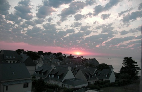 Rotheneuf-Le Pont Apartment | Beautiful, quiet apartment with sea view, 100m from the beach, 10 min from Saint Malo.