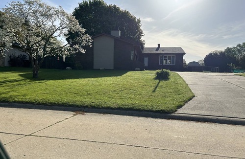 South Bend House | Beautiful & quiet family residence near Notre Dame!
