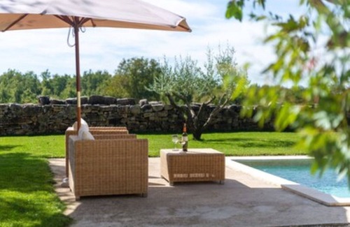 Sveti Petar u Sumi Villa | Beautiful restored farmhouse with private pool and gardens