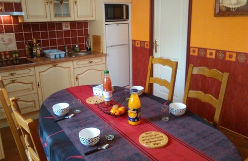 Plogonnec Cottage | Beautiful renovated house in the countryside and 10kms from the sea