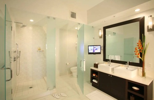 Doral Resort | Beautiful Resort in Miami for One Week!
