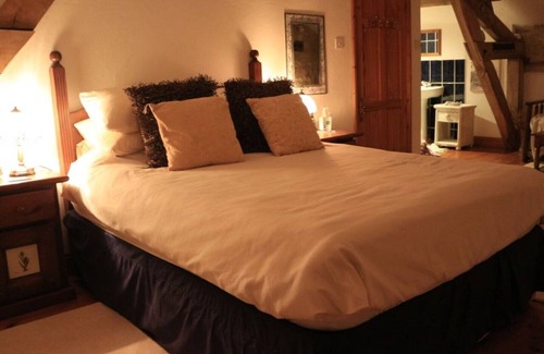 Lizant Other | Beautiful S Facing Farmhouse. Overlooks secluded/private pool + cover HEATING.