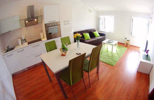 Rovinj Apartment | Beautiful Sea view Apartment
