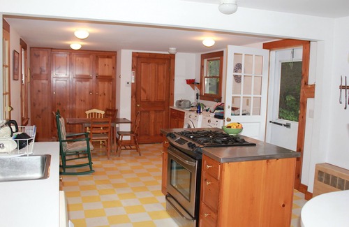 Mount Desert House | Beautiful Seaside Home with Sweeping Views - Weekly Discounts Available!