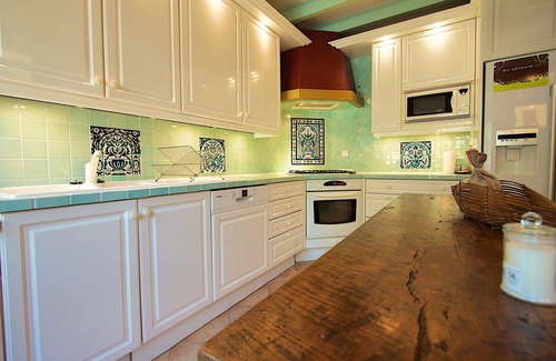 Nice Villa | Beautiful Secure Private villa & pool - Sea & mountain views.