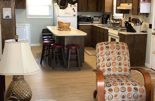 Ocean Isle Beach House | Beautiful setting on the Intracoastal Waterway! Sleeps 6