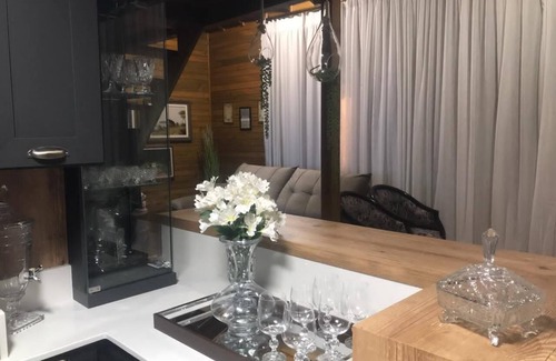 Aurora Cottage | Beautiful site with swimming pool and pond to relax in