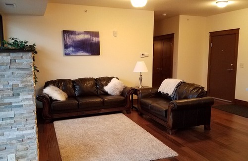 Detroit Lakes Condo | Beautiful Sunsets in Condominium Located in the Heart Of Detroit Lakes.