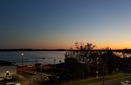 Detroit Lakes Condo | Beautiful Sunsets in Condominium Located in the Heart Of Detroit Lakes.