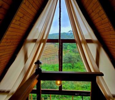 Nova Nazare Ski Chalet | Beautiful Swiss Chalet in Mulungu