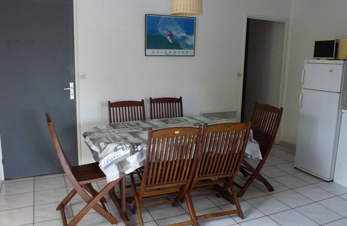 Le Penon Apartment | BEAUTIFUL T3 ON GROUND FLOOR, A100 M BEACHES AND SHOPS IN SEIGNOSSE LE PENON