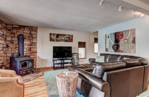 Tahoe Keys House | Beautiful Tahoe Home - Waterfront Location