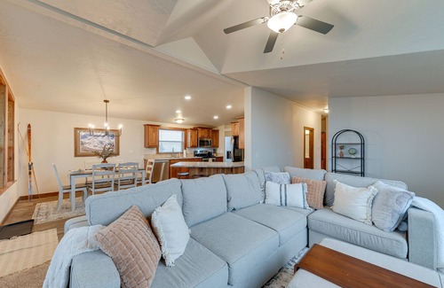 Clawson House | Beautiful Tetonia Escape w/Porch & Teton Views