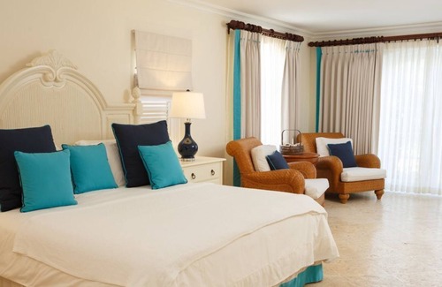 Westmoreland Villa | Beautiful Three Bedroom Villa