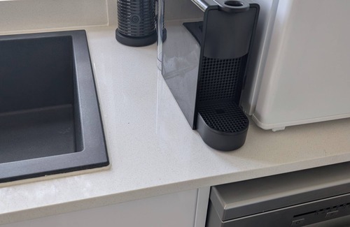 Engadine Apartment | Beautiful tiny home nestled on the edge of the tranquil Aussie bush